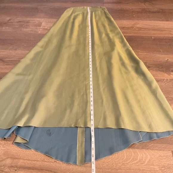 Vintage Chanel spring green / blue midi skirt w/ back slits, XS (34) - Picture 9 of 12